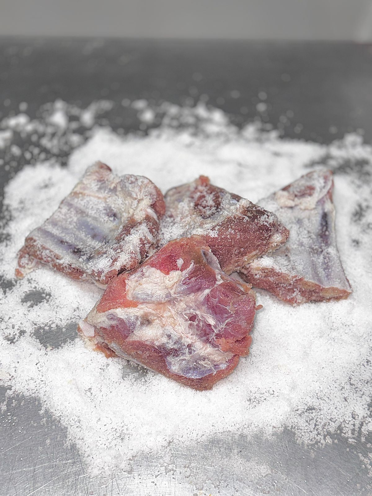 Ponta de costela suína carnuda — Fiorelle